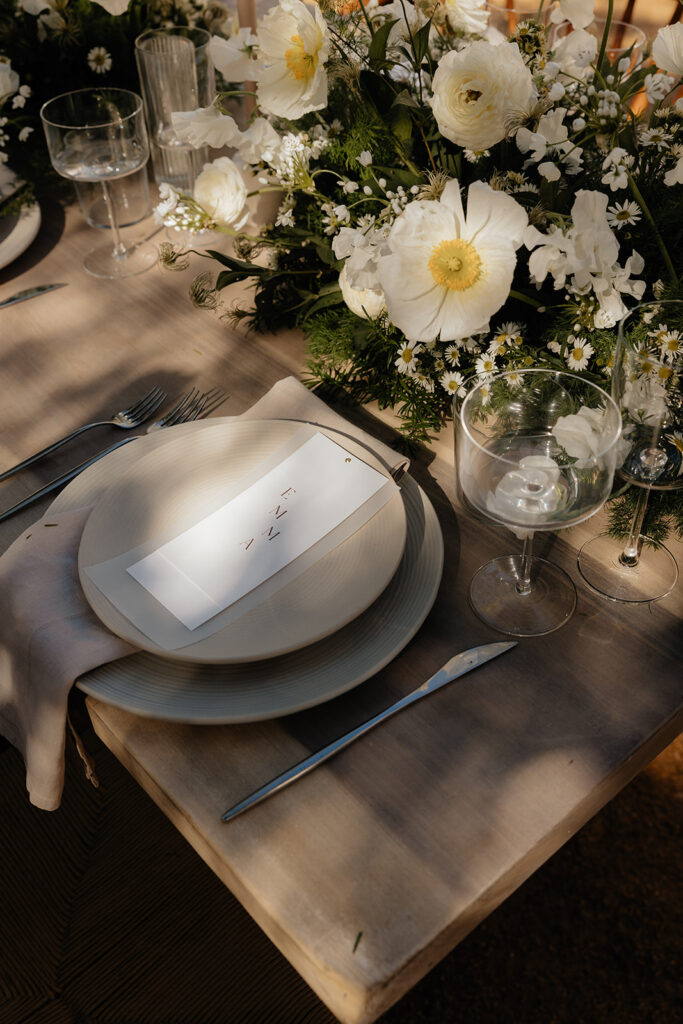 Destination elopement photographer captures wedding tablescape at Tuscany wedding